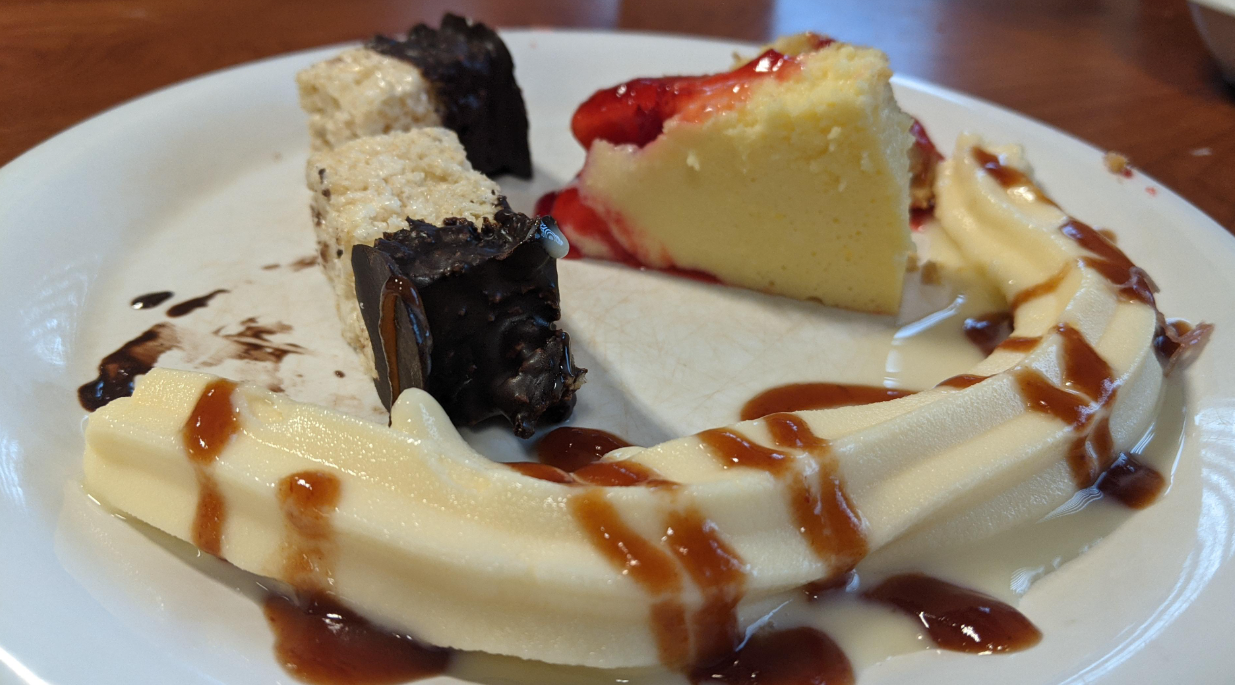 golden corral Desserts